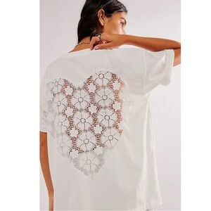 Free People Daydreamer Lace Heart Tee in White Size XL NWT Ethereal Dainty